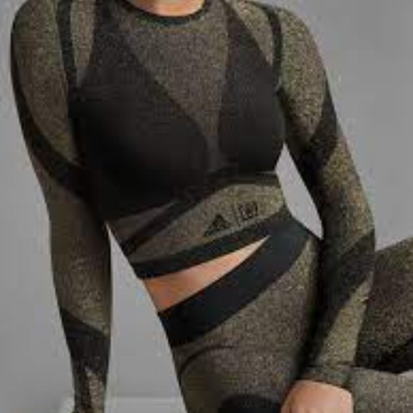 WOLFORD  x Adidas ! Crop Top - Picture 2 of 10